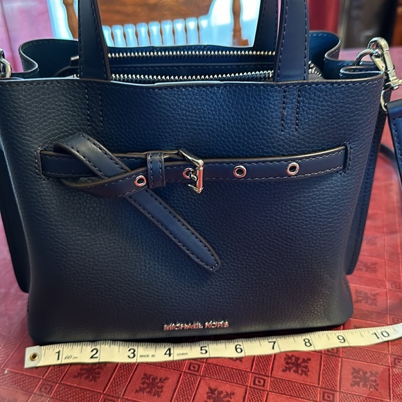 Michael Kors - Picture 5 of 6